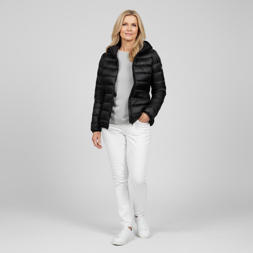 Karen | Let og elegant vatteret jakke